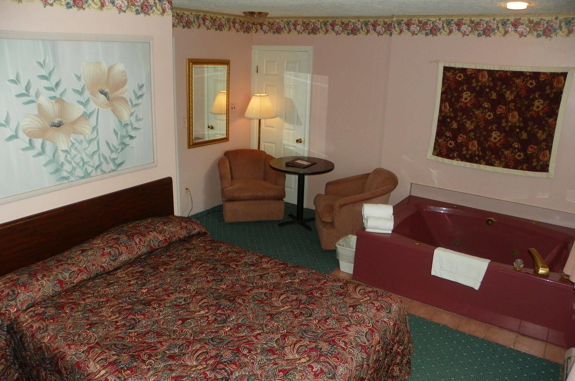 Rainbow Motel Mackinaw City Esterno foto